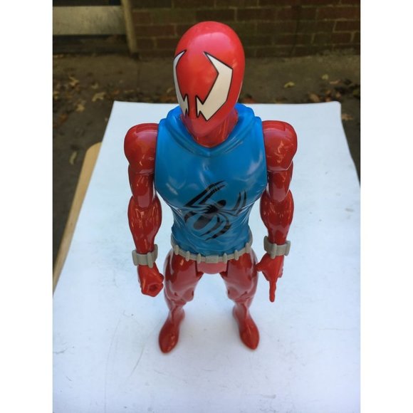 Marvel Spiderman Titan Hero Series Scarlet Spider Figure, 12" Tall From 2016 - Picture 5 of 6